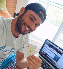 Party Poker Canada with Player Reviews